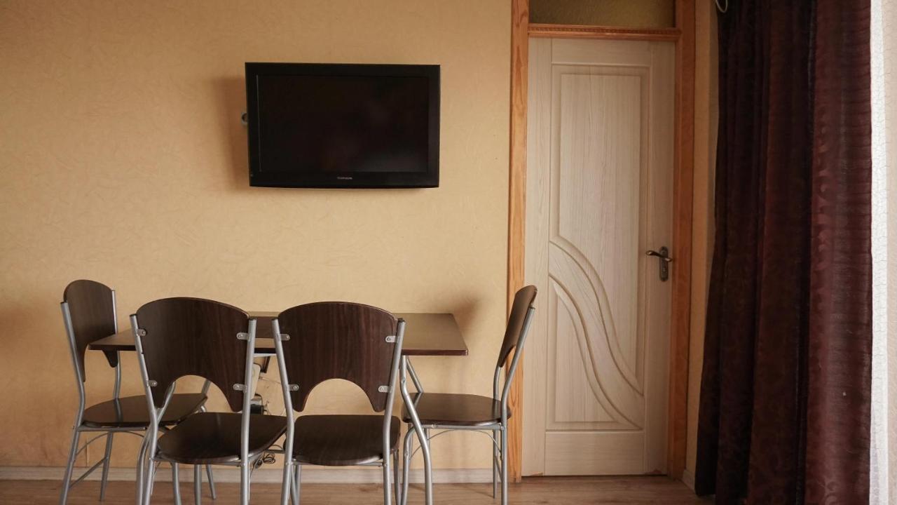 Doba In Ua Polia27D Apartments Dnipro Bagian luar foto